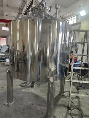 comprar Silos de acero inoxidable 316 personalizables construidos para el rendimiento y la longevidad en la industria Fabricación en línea